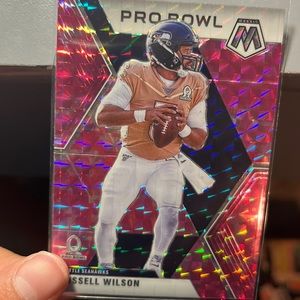 Russel Wilson Pro Bowl prizim card 260